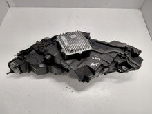 Laden Sie das Bild in den Galerie-Viewer, Frontscheinwerfer Land Rover Range Evoque II M8D2-13W029-HB Full LED Rechts SCH7048452379fu