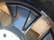 Laden Sie das Bild in den Galerie-Viewer, 1x Alufelge 18 Zoll 5x112 10A601025C VW Id.3 Rim Wheel FEL7089558024cs
