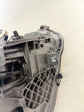 Laden Sie das Bild in den Galerie-Viewer, Frontscheinwerfer Mercedes-Benz Cla A1189068300 LED Links Scheinwerfer Headlight SCH1349685235qo