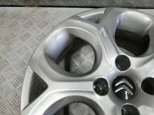Laden Sie das Bild in den Galerie-Viewer, 1x Alufelge 18 Zoll 9687753077 Citroën C3 Ii Rim Wheel FEL7165385320og
