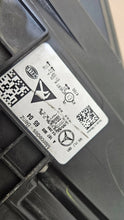 Laden Sie das Bild in den Galerie-Viewer, Frontscheinwerfer Mercedes-Benz Gle A1679066504 Links Scheinwerfer Headlight