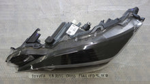 Load image into Gallery viewer, Frontscheinwerfer Toyota Yaris Cross OD-312 Full LED Rechts oder Links SCH3419022237jf