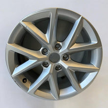 Load image into Gallery viewer, 1x Alufelge 16 Zoll 7.0&quot; 5x112 43ET Glanz Silber 5FA601025 Seat Leon Rim Wheel