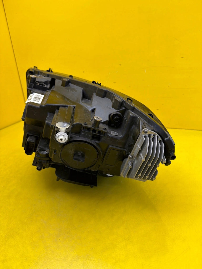 Frontscheinwerfer Mercedes-Benz W247 A2479063805 LED Rechts Headlight SCH1499338186na