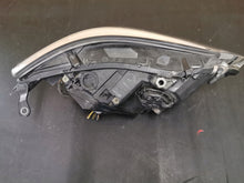 Laden Sie das Bild in den Galerie-Viewer, Frontscheinwerfer BMW E60 E61 Xenon Links Scheinwerfer Headlight SCH2057283793om