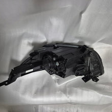 Laden Sie das Bild in den Galerie-Viewer, Frontscheinwerfer Kia Stonic LED Rechts Scheinwerfer Headlight