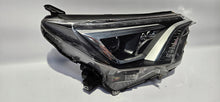Load image into Gallery viewer, Frontscheinwerfer Toyota W3049 LED Ein Stück (Rechts oder Links) Headlight SCH2646065114cx