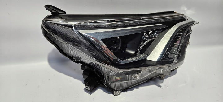Frontscheinwerfer Toyota W3049 LED Rechts Scheinwerfer Headlight SCH2646065114cx