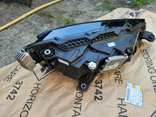 Laden Sie das Bild in den Galerie-Viewer, Frontscheinwerfer Skoda Superb III 3V1941015D LED Links Scheinwerfer Headlight