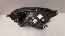 Laden Sie das Bild in den Galerie-Viewer, Frontscheinwerfer Mercedes-Benz W206 A2069063505 Links Scheinwerfer Headlight SCH6295316099xo