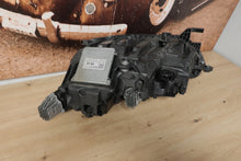 Laden Sie das Bild in den Galerie-Viewer, Frontscheinwerfer Skoda Octavia IV 5E4941016A LED FALSE Scheinwerfer Headlight SCH1169417016vc