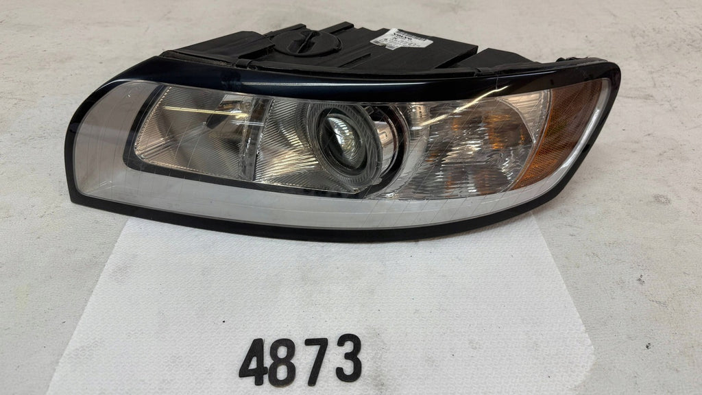 Frontscheinwerfer Volvo V50 30763033 Links Scheinwerfer Headlight SCH6071411261li