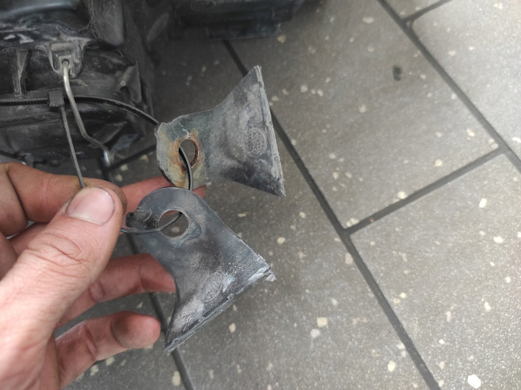 Frontscheinwerfer Toyota 89900170 89900169 8111002381 Rechts oder Links