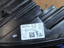 Laden Sie das Bild in den Galerie-Viewer, Frontscheinwerfer Skoda Enyaq 5LB941015 Full LED Links Scheinwerfer Headlight