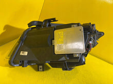 Laden Sie das Bild in den Galerie-Viewer, Frontscheinwerfer BMW 3 E91 E90 69427389 Xenon Rechts Scheinwerfer Headlight SCH2054110040hb