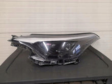 Load image into Gallery viewer, Frontscheinwerfer Toyota C-Hr RKC12376 Vorderseite Scheinwerfer Headlight SCH8125949729sy