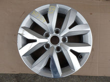 Load image into Gallery viewer, 1x Alufelge 16 Zoll 6.5&quot; 5x112 48ET 5TA601025M Vw Rim Wheel