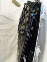 Load image into Gallery viewer, Frontscheinwerfer VW Touareg 7P1941032 Rechts Scheinwerfer Headlight SCH8175087807vw