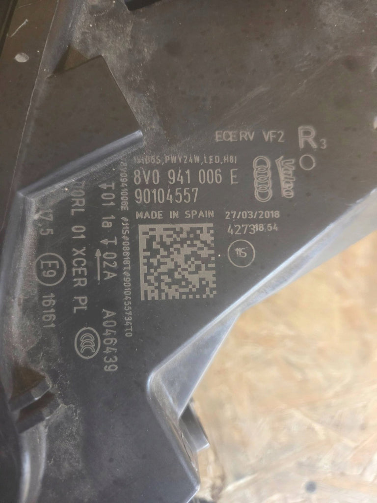 Frontscheinwerfer Audi A3 90104557 Xenon Rechts Scheinwerfer Headlight SCH4121867438ip