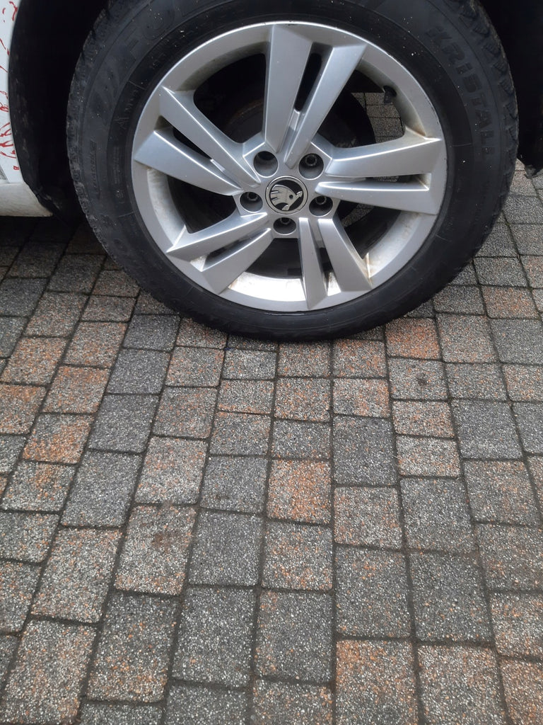1x Alufelge 15 Zoll 6.0" 5x100 38ET Glanz Silber Skoda Fabia Iii Rim Wheel FEL2852154344ef