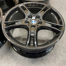 Laden Sie das Bild in den Galerie-Viewer, 4x Alufelge 18 Zoll 8.0" 5x112 57ET Glanz Grau 6855092 BMW 2 Tourer F45 F46 Mg FEL5853669632kr