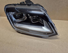 Load image into Gallery viewer, Frontscheinwerfer VW Amarok 2H1941016 Xenon Rechts Scheinwerfer Headlight SCH3120503699va