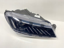 Laden Sie das Bild in den Galerie-Viewer, Frontscheinwerfer Skoda Superb III 3V1941016A Xenon Rechts Headlight
