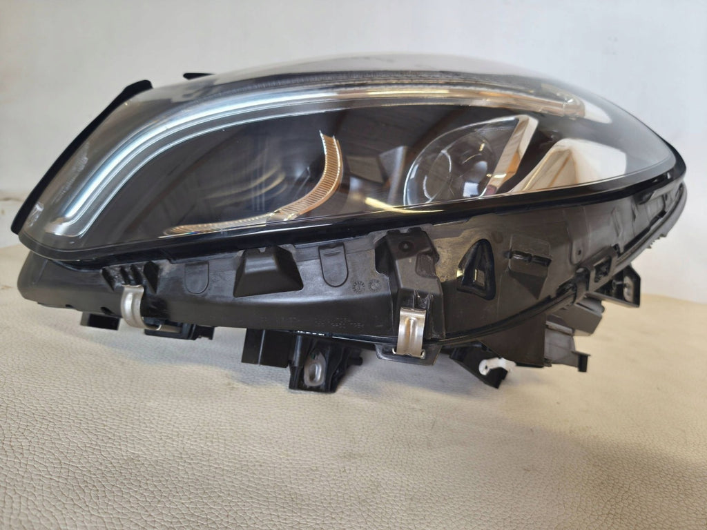 Frontscheinwerfer Mercedes-Benz W246 030129523103 A2469065301 Links Headlight SCH1085602079ks