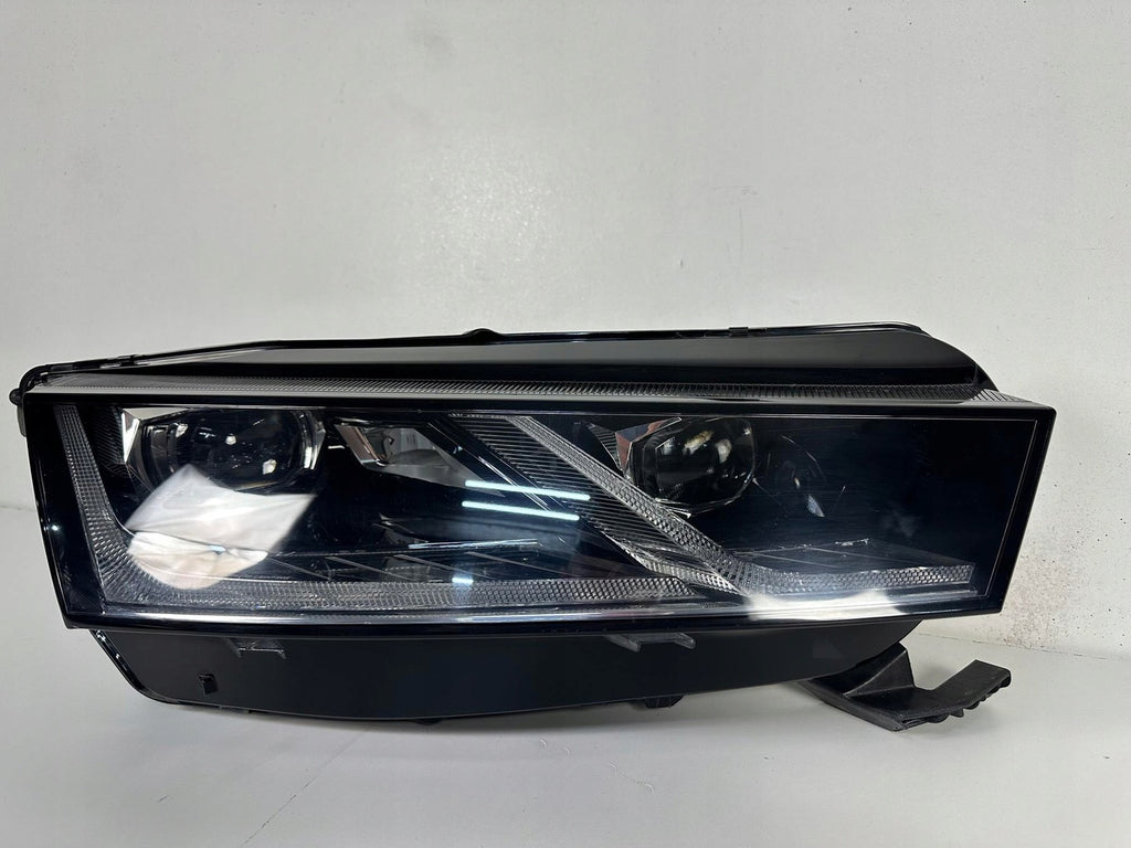 Frontscheinwerfer Skoda Octavia IV 5E4941016 Rechts Scheinwerfer Headlight SCH1751149939lt