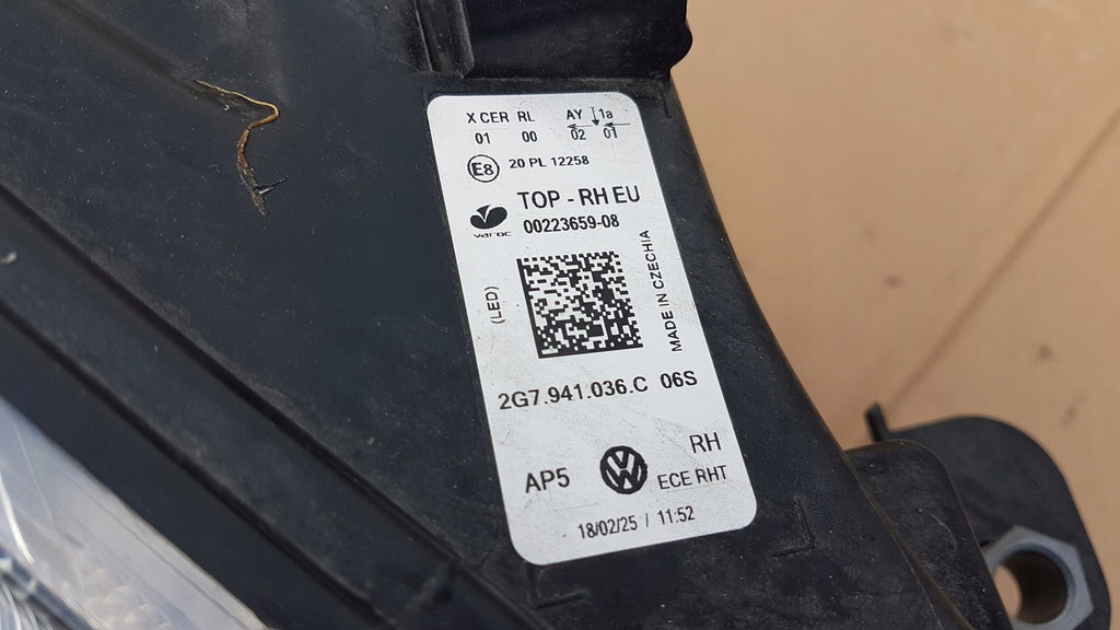 Frontscheinwerfer VW Taigo 2G7941036C Full LED Rechts Scheinwerfer Headlight SCH3134052653gx