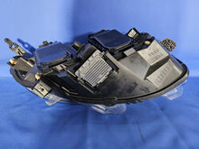 Load image into Gallery viewer, Frontscheinwerfer Peugeot Expert 9808573580 Xenon Links Scheinwerfer Headlight SCH2025750976qv