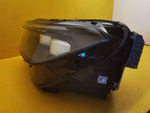 Laden Sie das Bild in den Galerie-Viewer, Frontscheinwerfer VW 57L941035 Ein Stück (Rechts oder Links) Headlight SCH3361018413eg