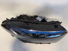 Laden Sie das Bild in den Galerie-Viewer, Frontscheinwerfer Mercedes-Benz Glb Gla A2439062801 Rechts Headlight SCH6332743407tk