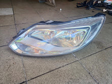 Load image into Gallery viewer, Frontscheinwerfer Ford Focus BM51-13W030-NB Links Scheinwerfer Headlight