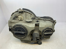 Load image into Gallery viewer, Frontscheinwerfer Mercedes-Benz W210 Xenon Ein Stück (Rechts oder Links) SCH8163866808fw