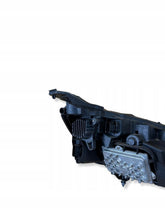 Laden Sie das Bild in den Galerie-Viewer, Frontscheinwerfer Peugeot 2008 208 II Rechts Scheinwerfer Headlight SCH7417600243ph