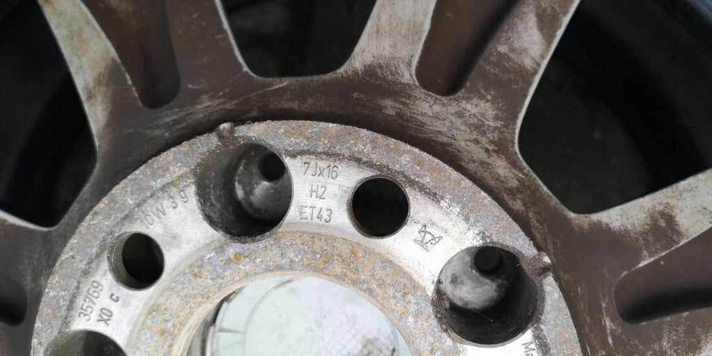 1x Alufelge 16 Zoll 7.0" 5x112 43ET Glanz Silber A2044011102 Mercedes-Benz W204 FEL7530384416hv