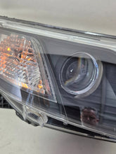 Laden Sie das Bild in den Galerie-Viewer, Frontscheinwerfer Saab 93 FUP1381 Rechts Scheinwerfer Headlight