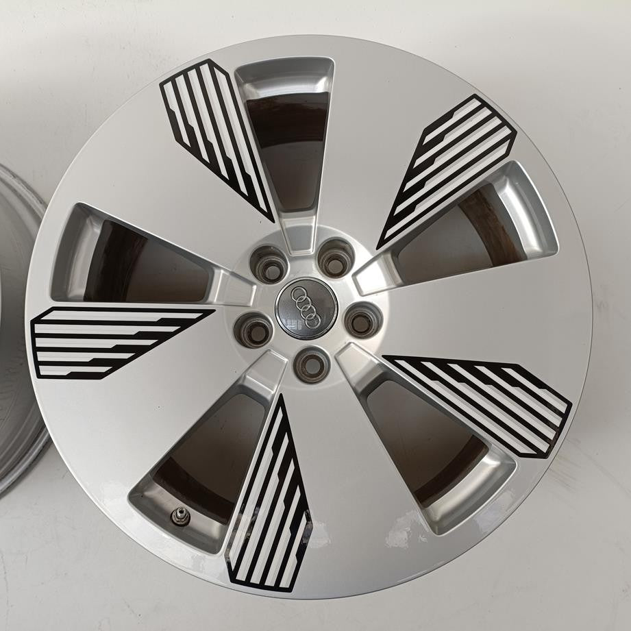4x Alufelge 19 Zoll 8.0" 5x112 34ET Glanz Silber 4KE601025L Audi E-Tron FEL4579540829iw