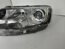 Load image into Gallery viewer, Frontscheinwerfer Skoda Rapid 5JB941015A Xenon Links Scheinwerfer Headlight SCH9451533163rx