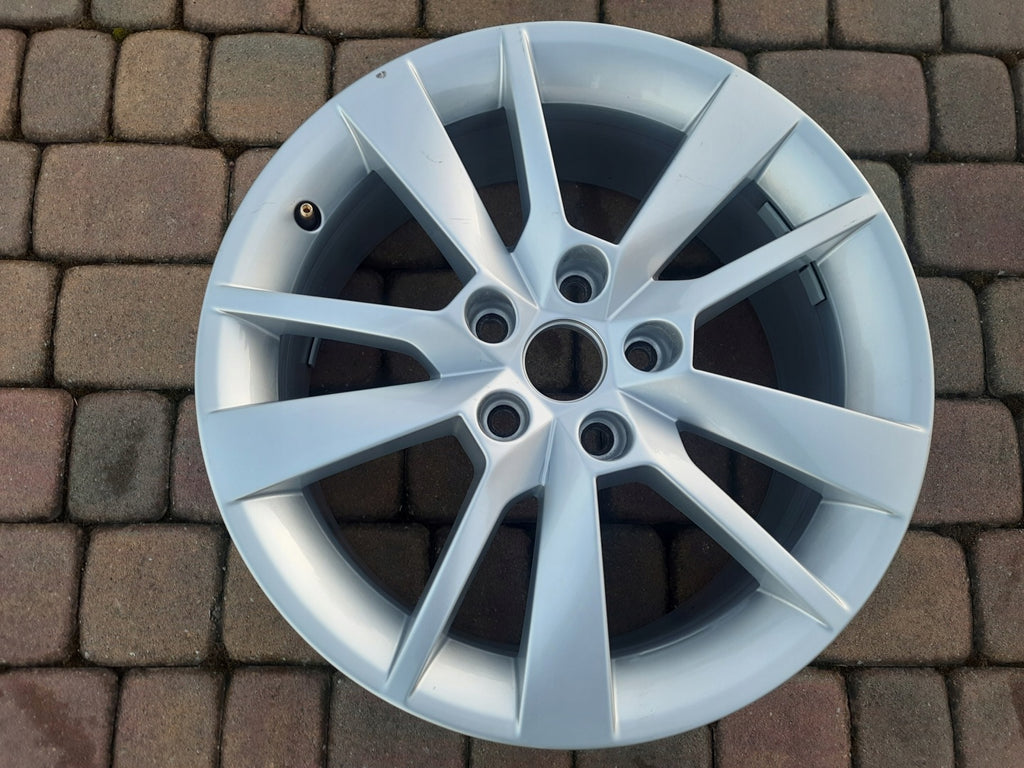1x Alufelge 17 Zoll 7.0" 5x112 49ET Silber 5E0601025 Skoda Octavia Rim Wheel FEL9424456111fm