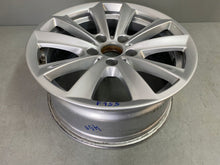 Load image into Gallery viewer, 1x Alufelge 17 Zoll 8.0" 5x120 30ET Glanz Silber 6780720 BMW F11 F06 F10 F12 FEL9519206181gy