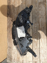 Laden Sie das Bild in den Galerie-Viewer, Frontscheinwerfer Kia Soul III 92101-J2 200519 Full LED Links Headlight SCH2233933848ub