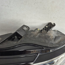 Load image into Gallery viewer, Frontscheinwerfer Audi A6 C7 4G0941005F Xenon Ein Stück (Rechts oder Links)