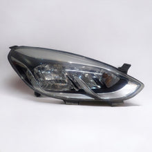 Laden Sie das Bild in den Galerie-Viewer, Frontscheinwerfer Ford Fiesta L1BB-13E014-LP Rechts Scheinwerfer Headlight