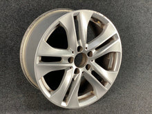 Load image into Gallery viewer, 1x Alufelge 17 Zoll 7.5&quot; 5x112 47ET A2048854065 Mercedes-Benz W204 Rim Wheel