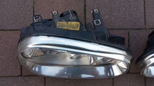 Laden Sie das Bild in den Galerie-Viewer, Frontscheinwerfer VW Golf IV 1J2941015D 1J2941018D Ein Satz Headlight SCH6393830696rh
