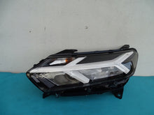 Laden Sie das Bild in den Galerie-Viewer, Frontscheinwerfer Dacia Sandero III Logan Jogger 260602561R LED Links Headlight SCH6445309436lt