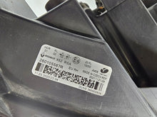 Laden Sie das Bild in den Galerie-Viewer, Frontscheinwerfer Renault Master III 260105567R Ein Satz Scheinwerfer Headlight SCH3898184344ox