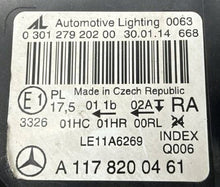 Load image into Gallery viewer, Frontscheinwerfer Mercedes-Benz Cla C117 A1178200461 Rechts Headlight SCH4556702359un